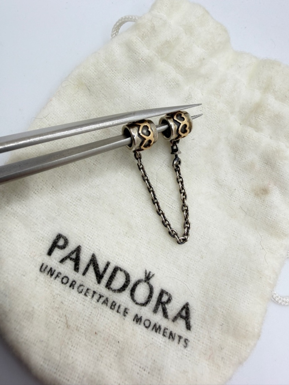 PANDORA two-tone sterling silver and 14kt Yellow gold‎ heart safety chain beads!
